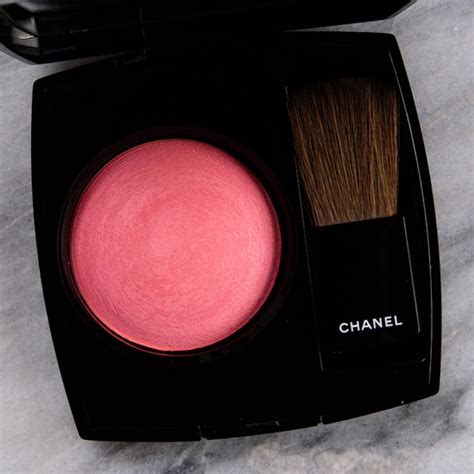 chanel blush 330|Chanel Rose Petillant (330) Joues Contraste Blush Swatches.